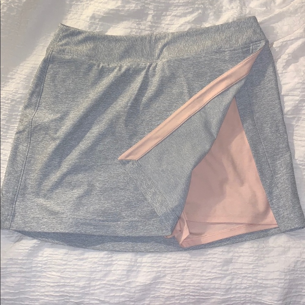 Outdoor Voices Grey/ Pink Court Skirt - Large